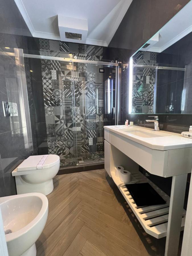 Relais Piazza Vittoria Bed and Breakfast Νάπολη Εξωτερικό φωτογραφία